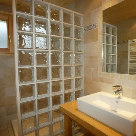 3 Chambres, Parking Prive, Wi-fi, - Fr-1-671-8 Apartment Les Gets